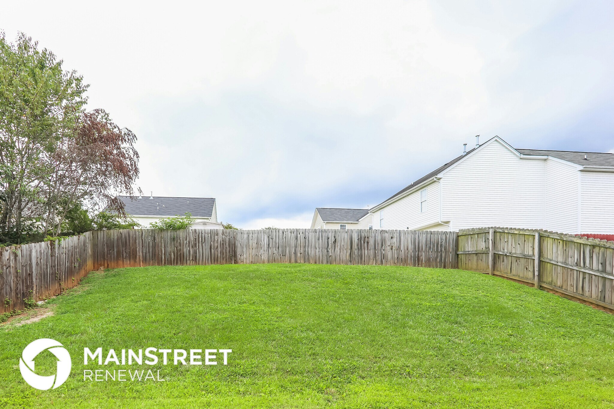 Building Photo - 5902 Laurel Creek Ct