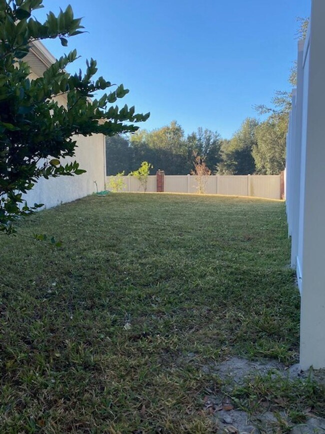 Building Photo - Beautiful 4 Bedroom 3 Bath Home in Ocoee