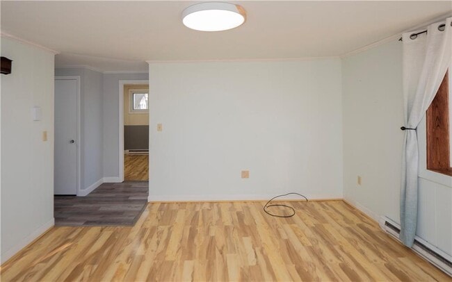 Building Photo - 109 Haskins Ave