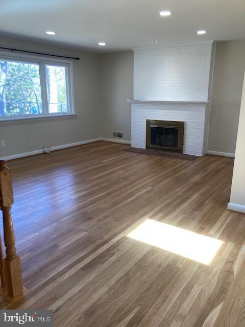 Building Photo - 5001 White Flint Dr