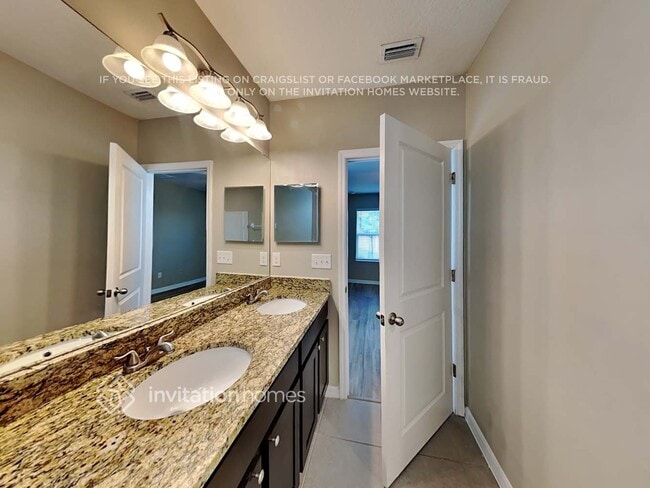 Building Photo - 36178 Jenny Lynne Cir
