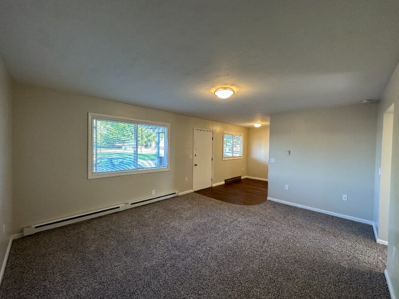 Building Photo - 6995 W 200 N