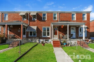 Building Photo - 7908 St Monica Dr