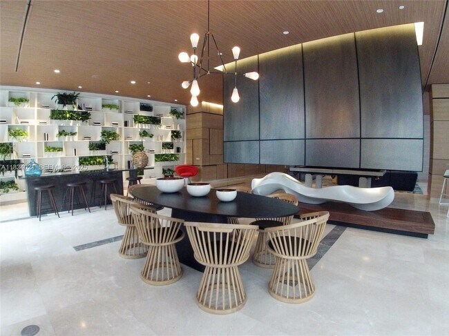 Building Photo - 45 SW 9th St