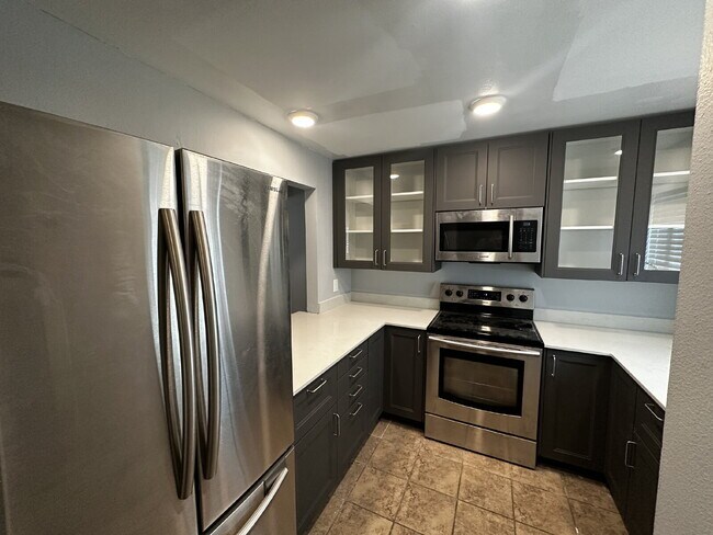 Building Photo - "Charming 2-Bed Retreat with Hardwood Floors in Golden, CO!"