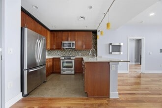 Building Photo - 201 Marin Blvd