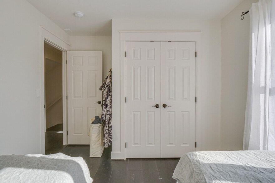 Building Photo - 109 Big Sky