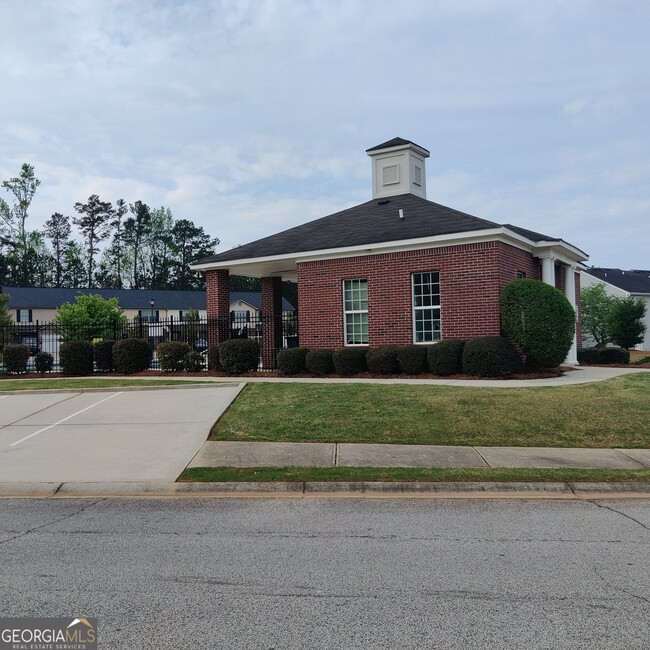 Building Photo - 1010 Labonte Pkwy