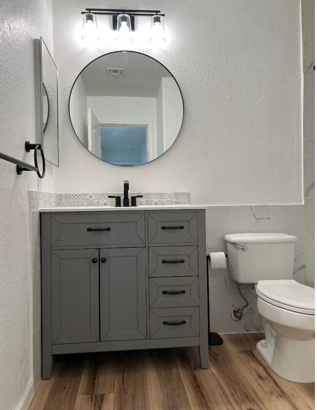 Building Photo - 5484 W Dove of Peace Dr