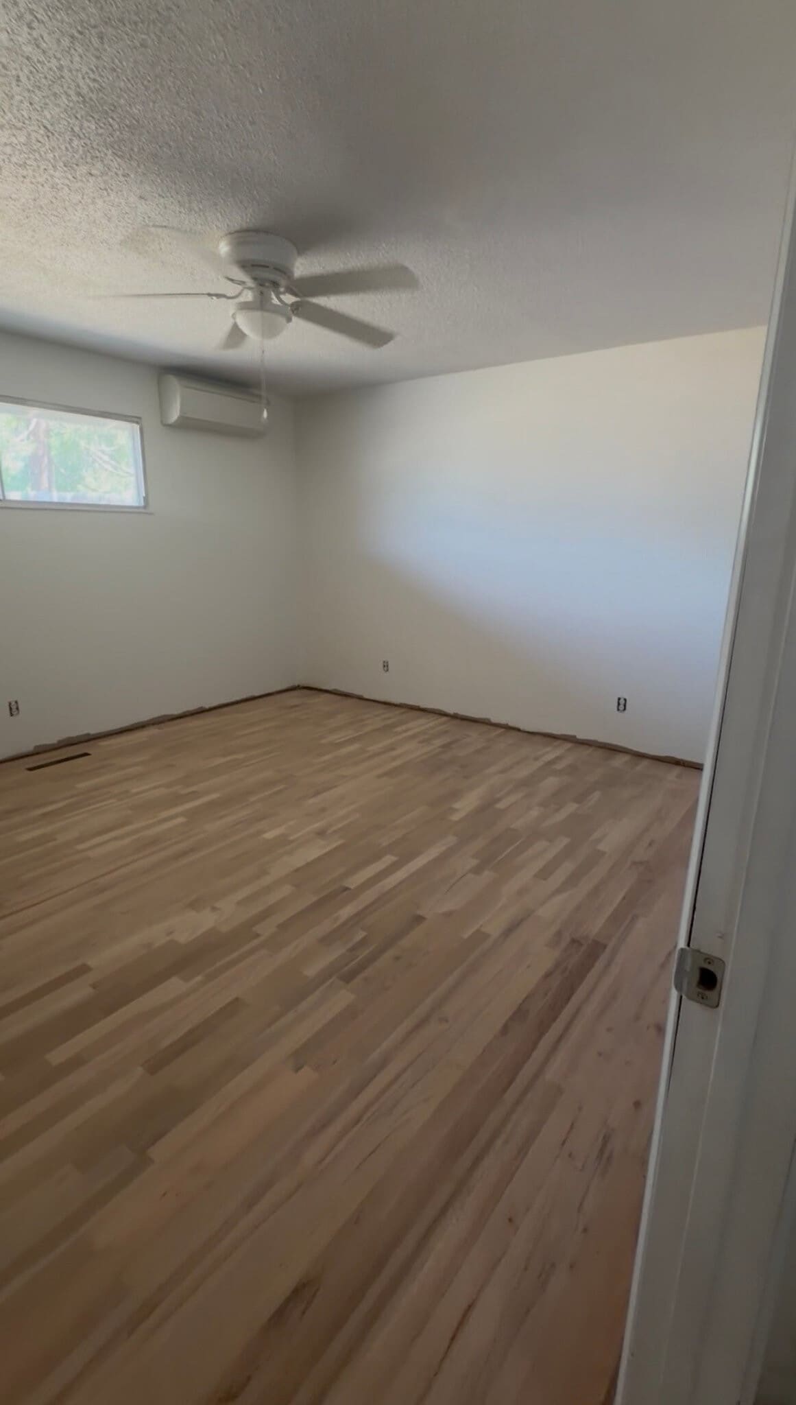 Building Photo - 1801 Siskiyou Blvd