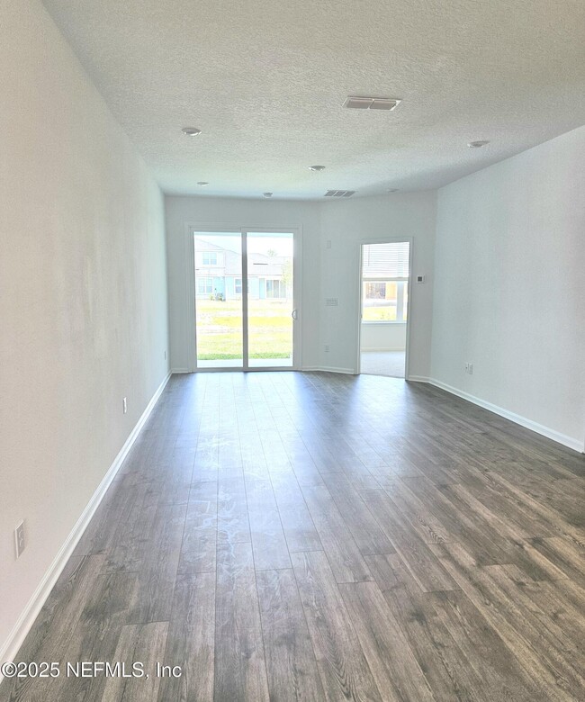 Building Photo - 263 Silver Myrtle Ct