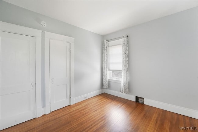 Building Photo - 168 Villa Ave