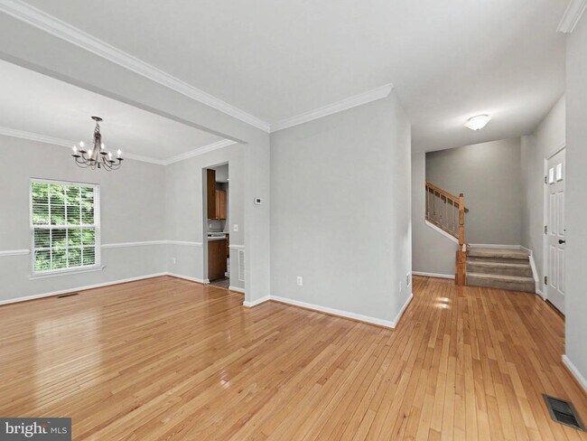 Building Photo - 5641 Eppes Island Pl