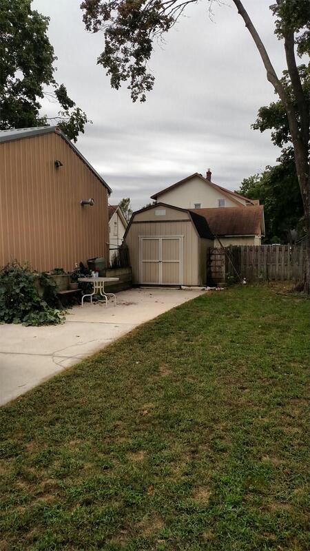 Building Photo - 18 Walnut Ave