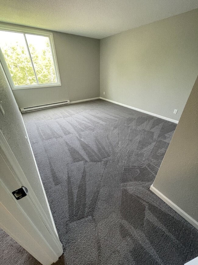 Beautiful Newly Remodeled 2 Bedroom 1 Bath... 310 15th Ave W Eveleth MN 55734 Apartment Finder