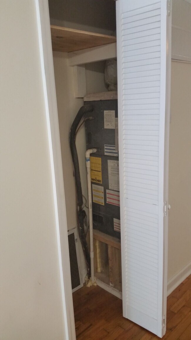 Building Photo - cute place