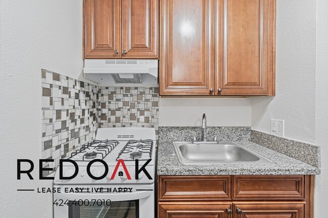 Building Photo - 15620 Leffingwell Rd