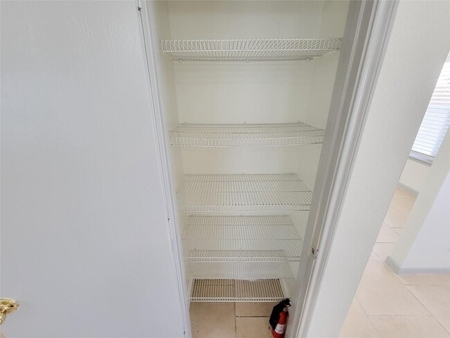 Building Photo - 19022 Yellow Thrush Dr