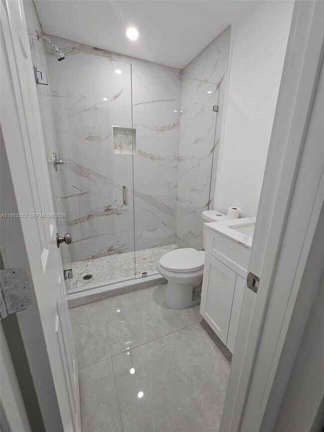 Building Photo - 2488 SW 6th Ct