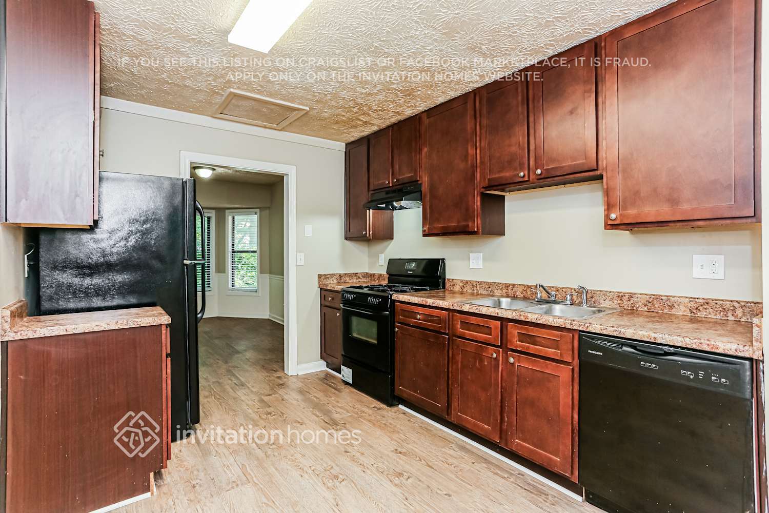 Building Photo - 4821 Chapelle Ct