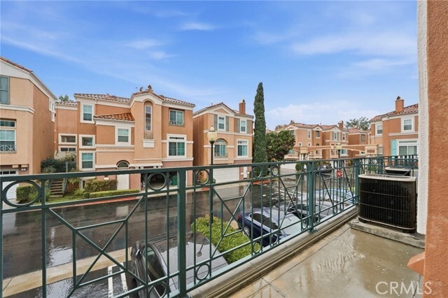 Building Photo - 9 Torrigiani Aisle