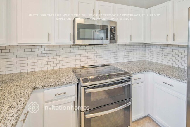 Building Photo - 11927 Brownestone View Dr