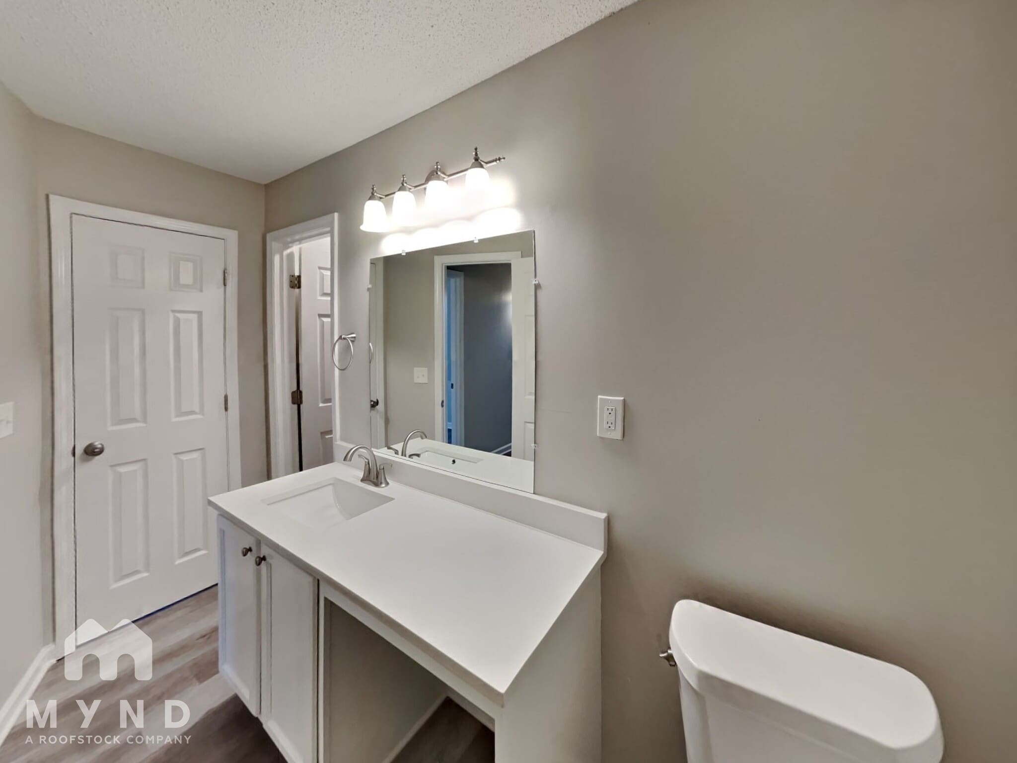 Building Photo - 7953 Lake Wind Ct