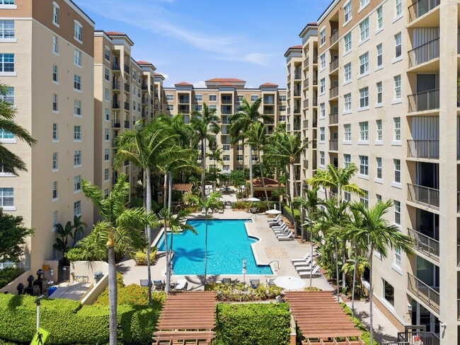 Building Photo - 1801 N Flagler Dr
