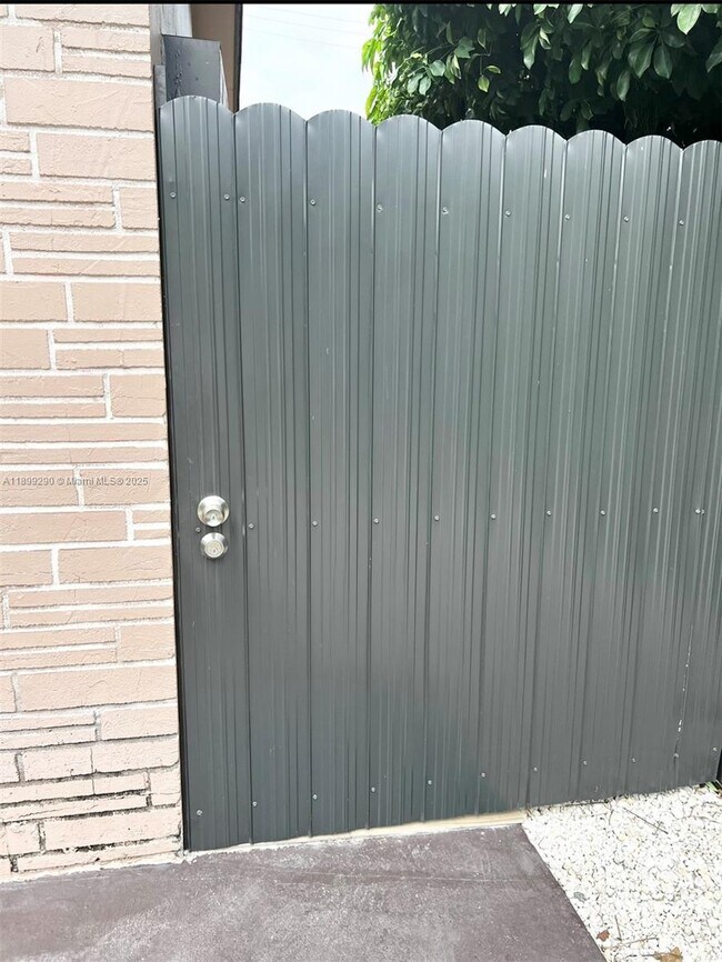 Building Photo - 11241 SW 7th Terrace