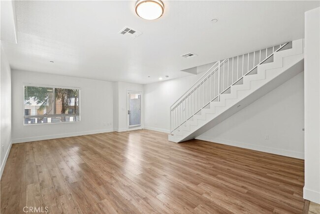 Building Photo - 11312 Huston St