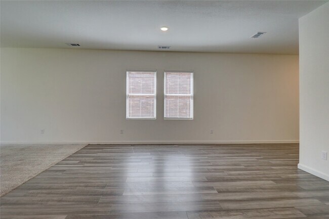 Building Photo - 613 Colgate Cir