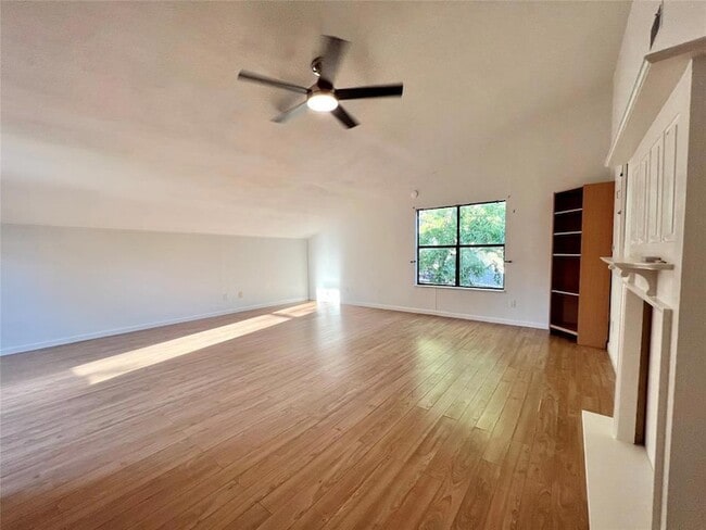 Building Photo - 15106 Mettle Dr