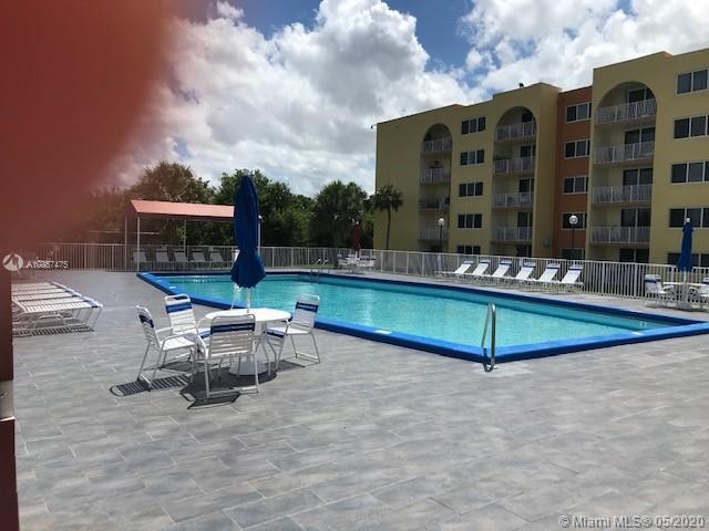 Building Photo - 6980 NW 186th St