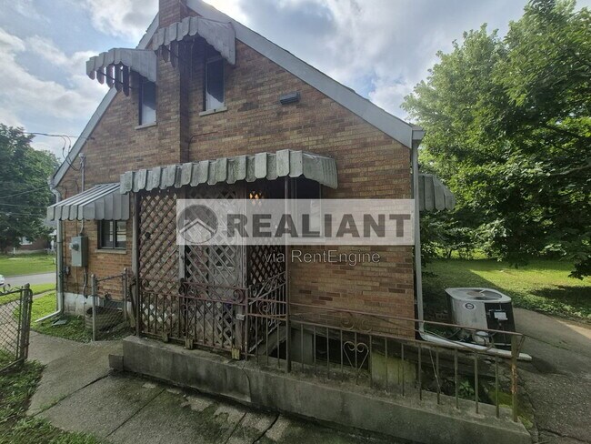 Building Photo - 501 Hallam Ave