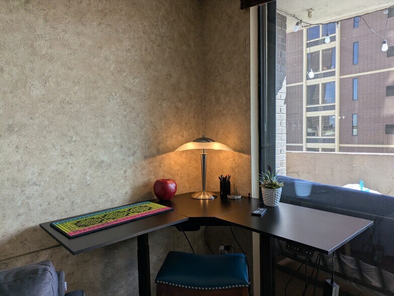 Building Photo - 1020 15th St