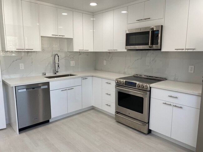 New Remodel Kitchen With New Floor - 1155 Bayswater Ave