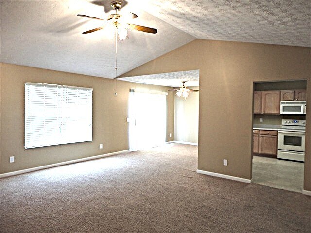 Building Photo - 6923 Belleglade Dr