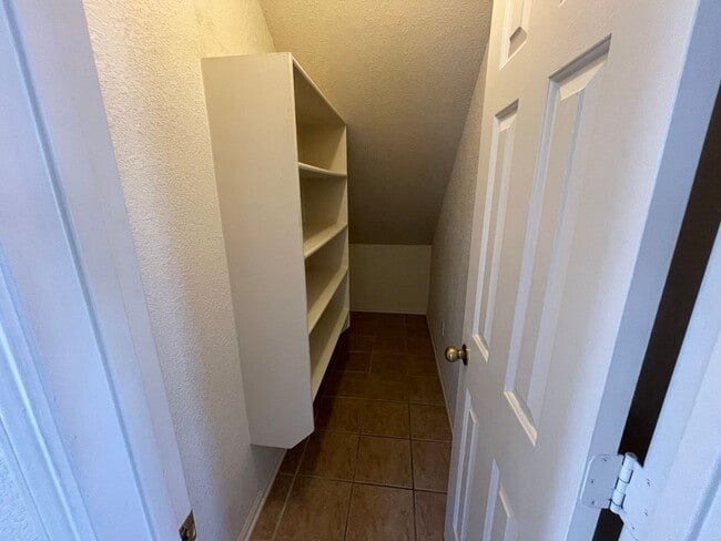 Building Photo - 4-Bedroom House for Rent in Killeen