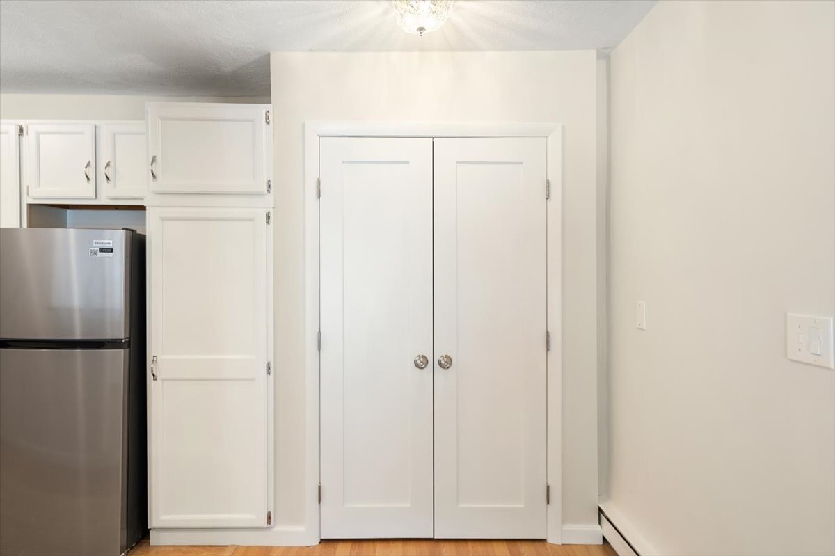 Building Photo - 176 Swanson Rd