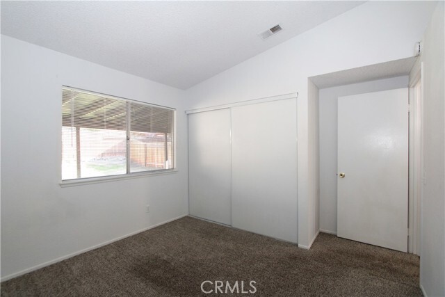 Building Photo - 836 Cisco St S