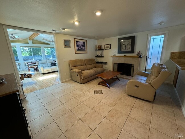 Building Photo - 4845 Marshall Dr