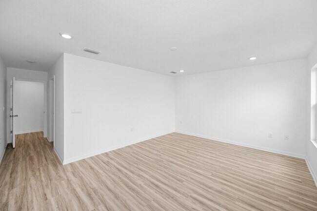 Building Photo - 22096 Aleutian Ave