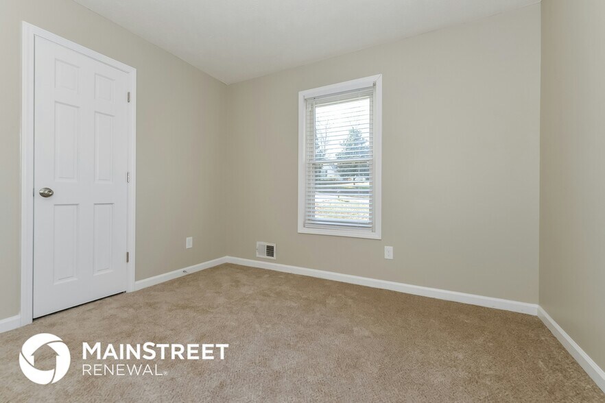 Building Photo - 105 Springvalley Way