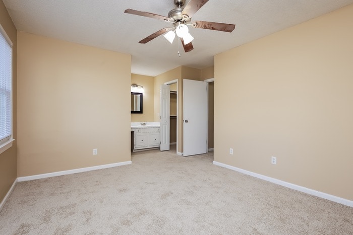 Building Photo - 403 Oxford Rd