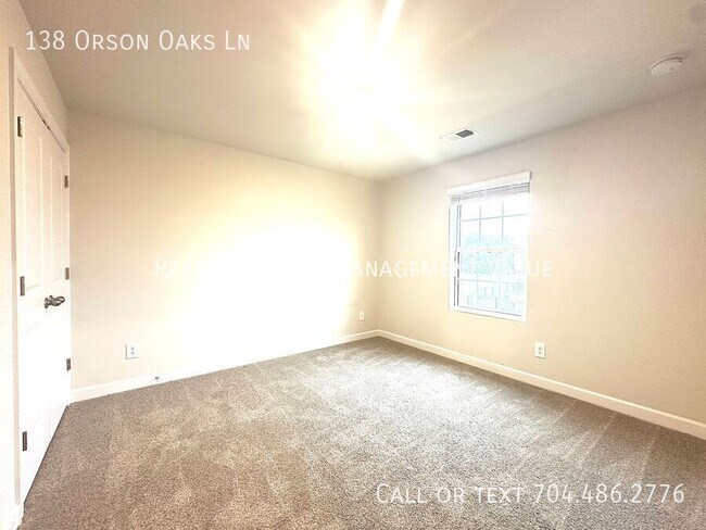 Building Photo - 138 Orson Oaks Ln