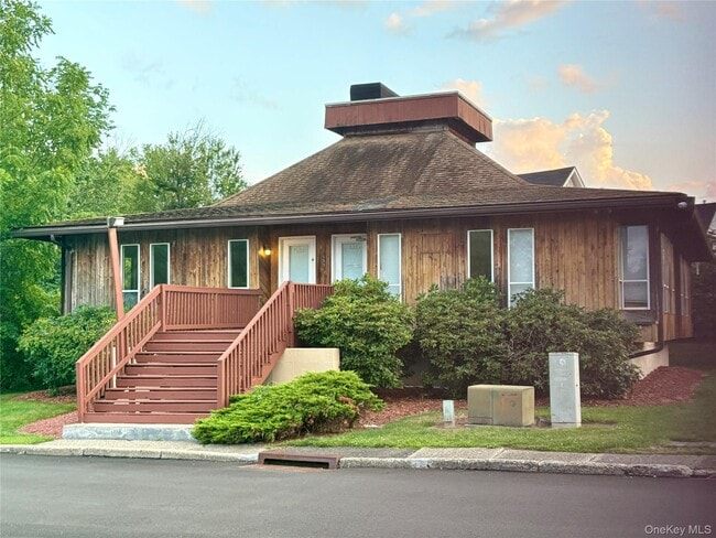 Building Photo - 225 Concord Ln