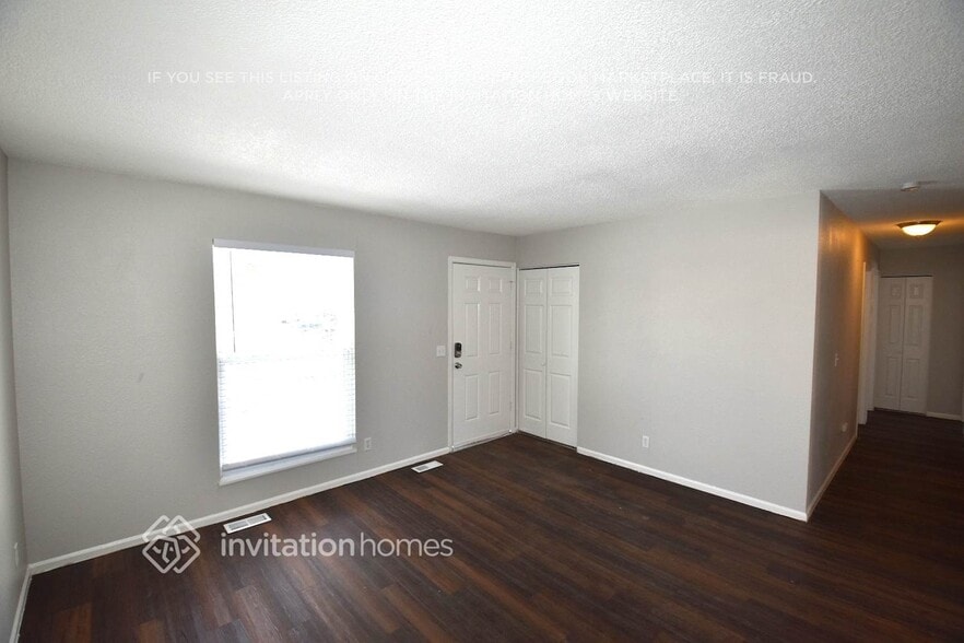 Building Photo - 9739 Steele St