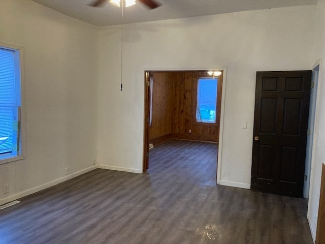 dining - 907 Clinton St