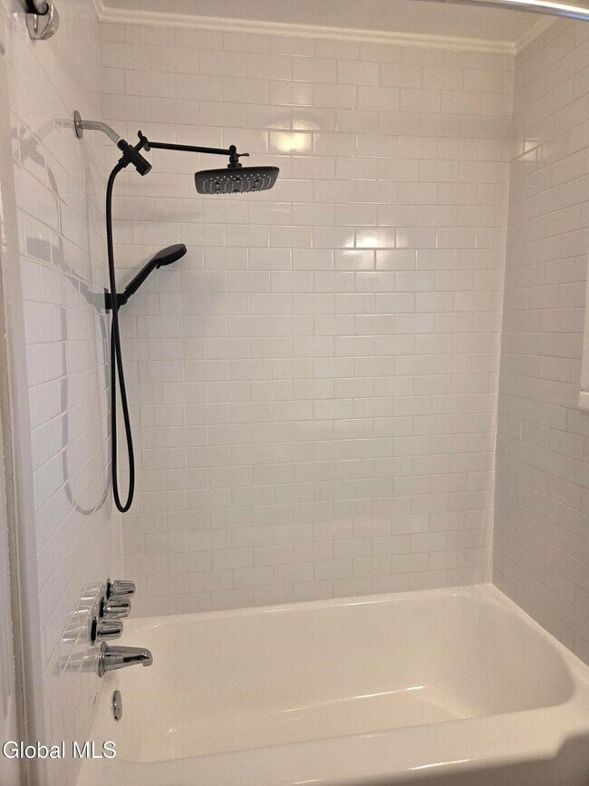 Building Photo - 669 Pawling Ave