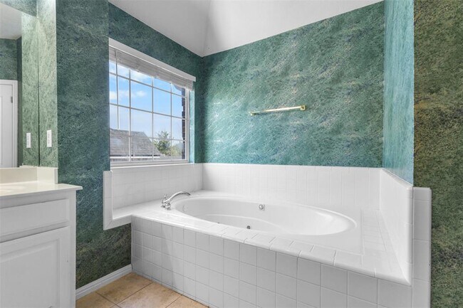 Building Photo - 11113 Comiso Pala Path